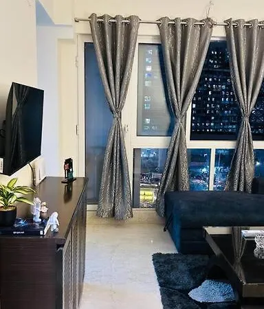 Cozy 1bhk Near Nesco, J Pmorgan *