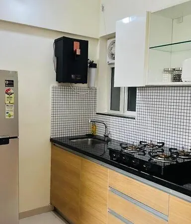 Cozy 1bhk Near Nesco, J Pmorgan