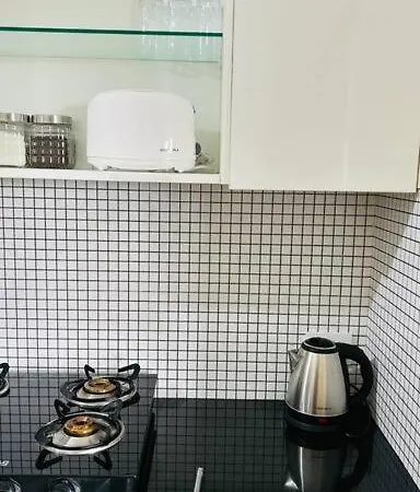 Apartment Cozy 1bhk Near Nesco, J Pmorgan Mumbai