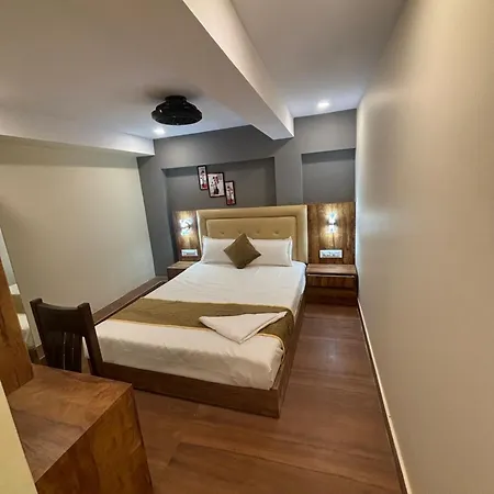 Hotel New Zara Grand 3*