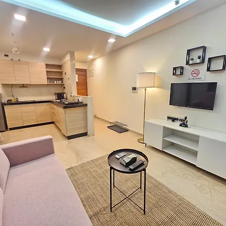 Lite - Kurla West Apartment *