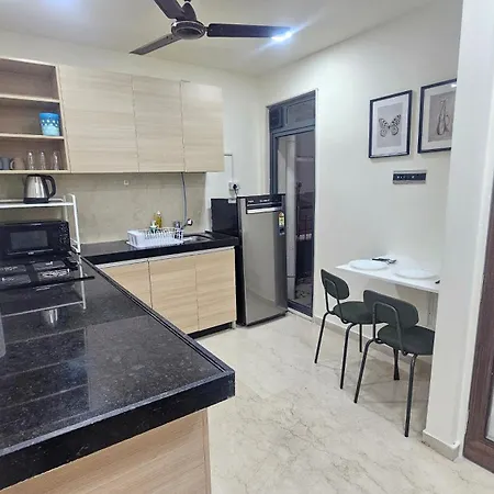 Apartment Lite - Kurla West