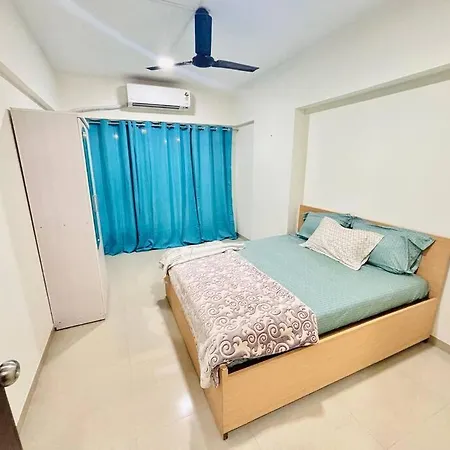 Jericho Apartment