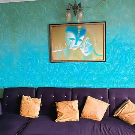 Pixiestays Apartment Mumbai