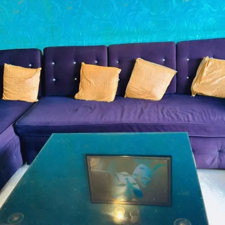 Pixiestays Apartment Mumbai