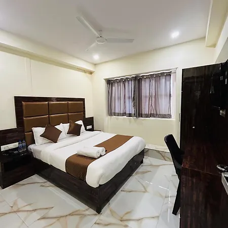 Hotel Rinza Residency Mumbai