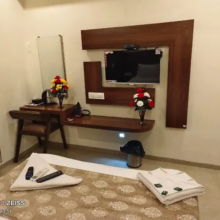 Victoria Palace - South Guest house