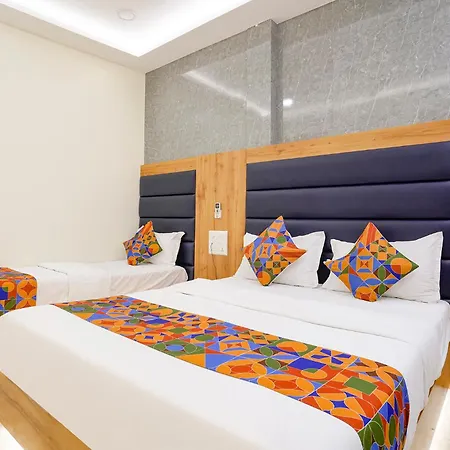 Fabhotel National Guest house 3*