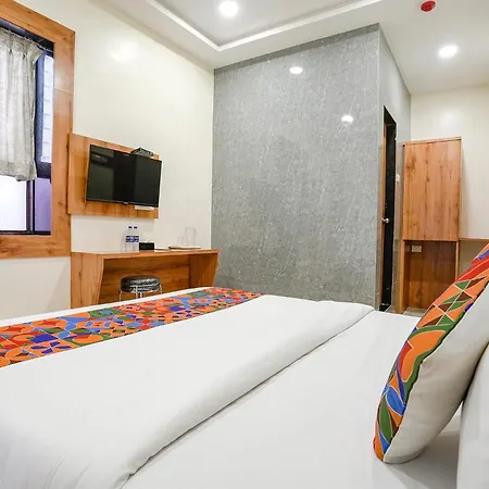 Fabhotel National