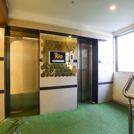 Fabhotel Rio - Nr International Airport Mumbai
