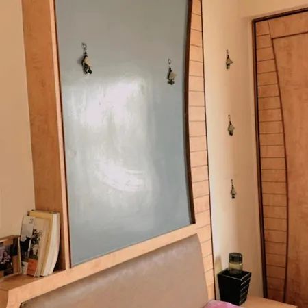 Pixiestays Apartment Mumbai