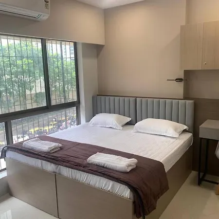 Downtown 2 Bed Apt, Mahalakshmi 202 * Mumbai