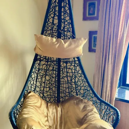Pixiestays Apartment Mumbai