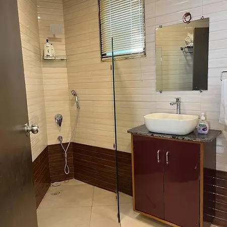 Verandah Aangan The 1bedroom-kitchen * Mumbai