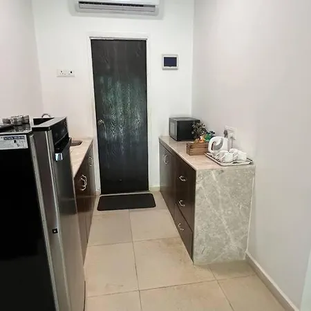 Verandah Shubh 2bh With Jacuzzi Villa