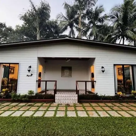 Villa Verandah Myrah 2bh With Plunge Pool Mumbai