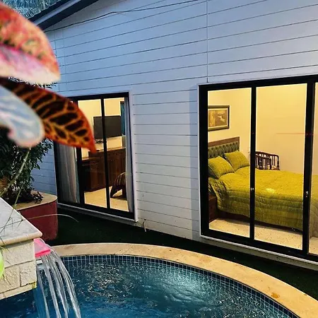 Verandah Myrah 2bh With Plunge Pool *