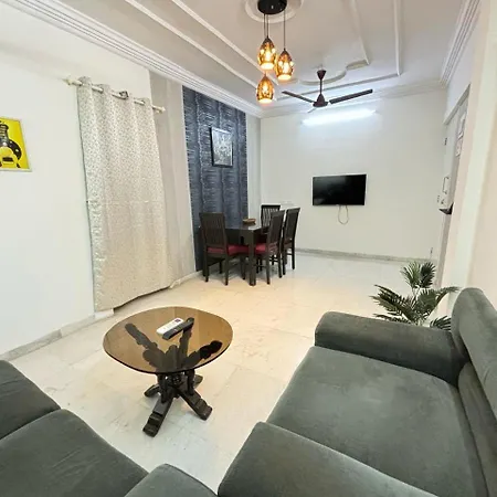 Apartment Ivy Aristo, Private 1 Bhk In Heart Of Lokhandwala, Andheri Mumbai