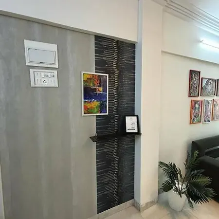 Ivy Aristo, Private 1 Bhk In Heart Of Lokhandwala, Andheri Apartment
