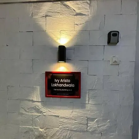 Apartment Ivy Aristo, Private 1 Bhk In Heart Of Lokhandwala, Andheri *