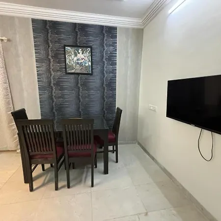 Ivy Aristo, Private 1 Bhk In Heart Of Lokhandwala, Andheri Apartment Mumbai