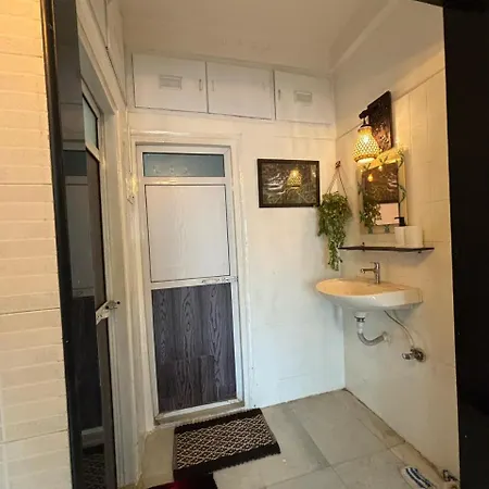 Ivy Aristo, Private 1 Bhk In Heart Of Lokhandwala, Andheri Mumbai