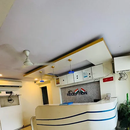 Hotel Grand 3*
