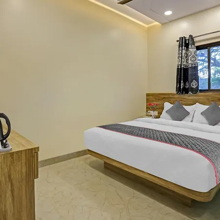 O Kiwi International Hotel