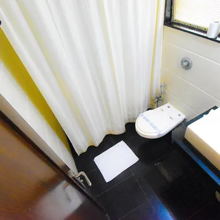 Hotel Kings International Juhu