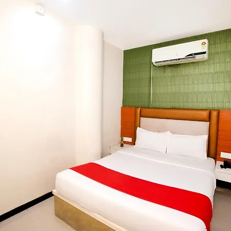 Hotel Elite Continental- Near International Airport Andheri East