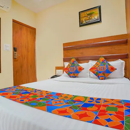 Fabexpress Colaba Grand - 700m From Gateway Of India 3*