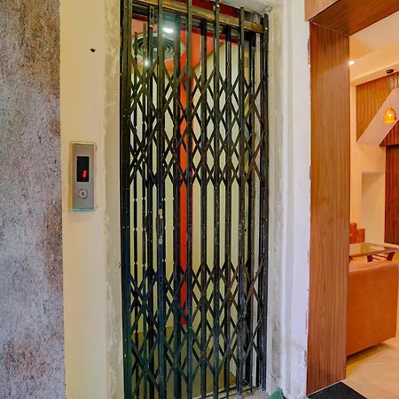 Fabexpress Colaba Grand - 700m From Gateway Of India 3*