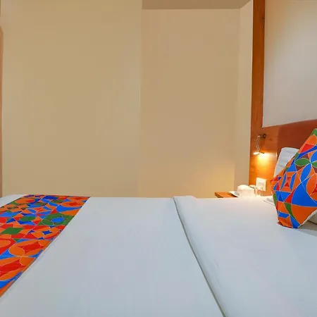 Fabexpress Colaba Grand - 700m From Gateway Of India Mumbai