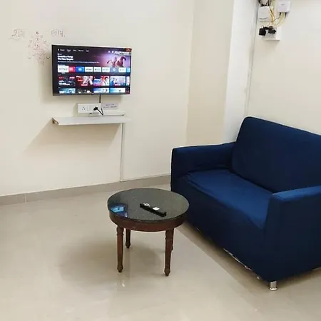 1br In Lower Parel Apartment *