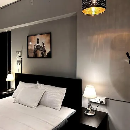 Serenity Oasis - 2bhk Retreat * Mumbai