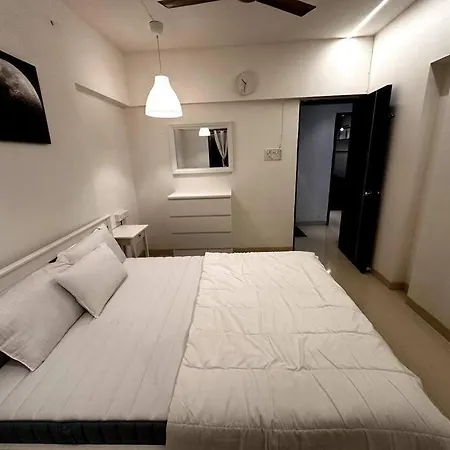 Apartment Serenity Oasis - 2bhk Retreat *