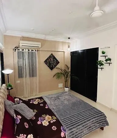 Secluded Apartment *