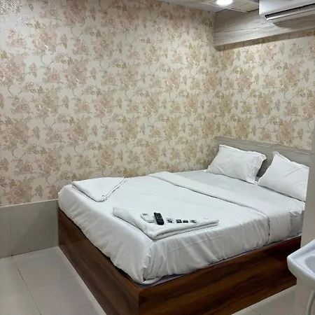 Kohinoor * Mumbai
