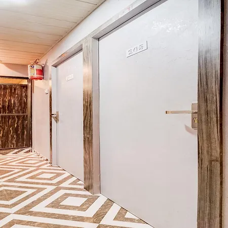 Hotel Oyo Flagship Qubic