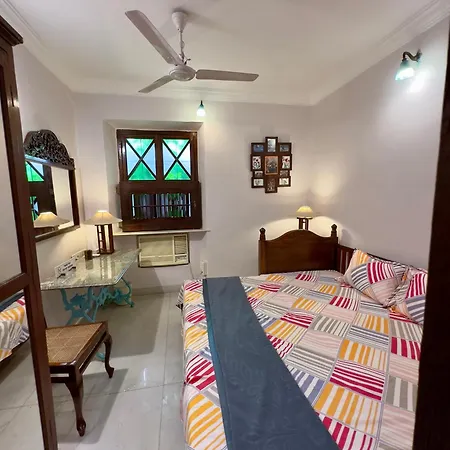Shamrock Apartment