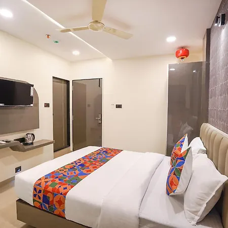 Fabhotel Well Back 3*