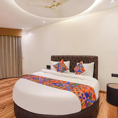 Fabhotel Well Back Hotel 3*