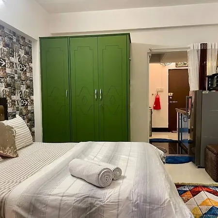 Apartment Shubhlaxmi With Sit Out - Linking Rd
