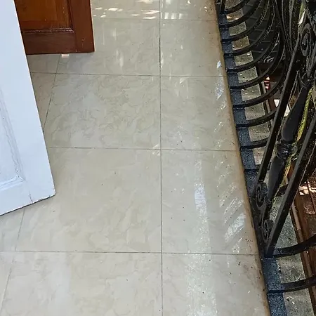 Bentleys Hotel 3* Mumbai