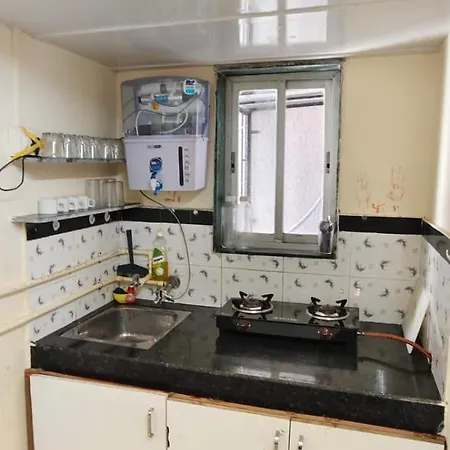Apartment 1br In Lower Parel