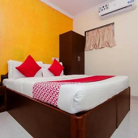 Hotel O Sea Land & Restuarant