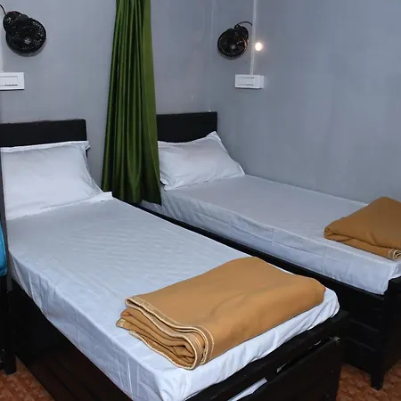 New Afra Hostel Mumbai