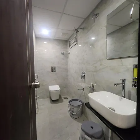Elliott Hostel Mumbai