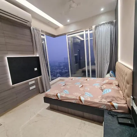 Kova Luxury Service Apartment *