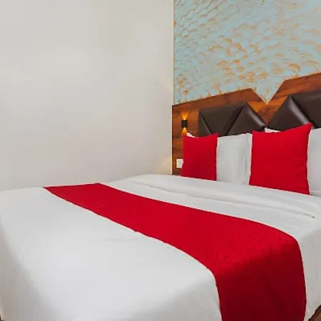 Apartment Golden Sands Aslpha Mumbai